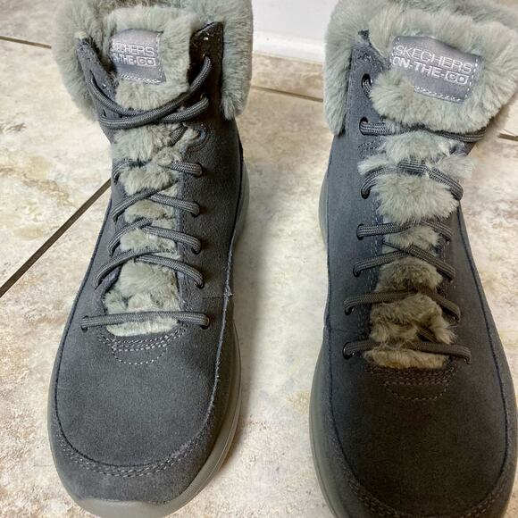 Skechers Boots 7.5 On The Go Winter Chill Gray Suede Leather Lace Up Ankle - Picture 3 of 11